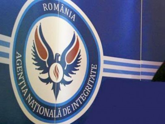 ANI: 32 de parlamentari sunt incompatibili